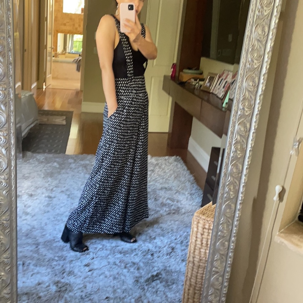 Lost and wander jumpsuit 💖❤️✅ - Picture 5 of 11